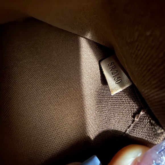 Louis Vuitton Palermo PM Bag - Picture 9 of 9